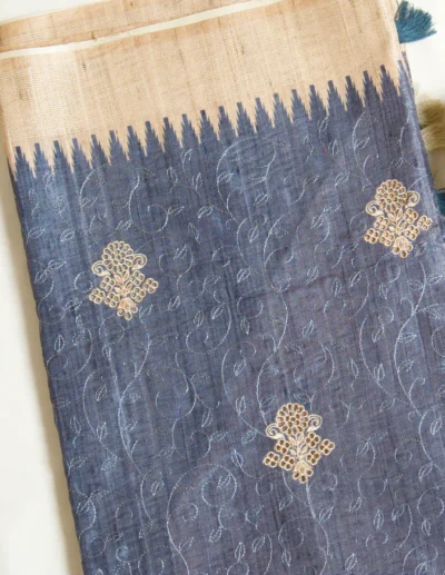 Dual-Tone Embroidery Sarees - Image 3