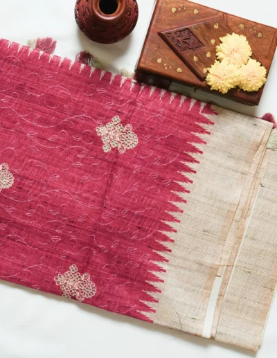 Maroon & Beige Border Embroidery Sarees - Image 3