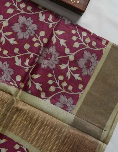 Berry Maroon Floral Printed Saree - Image 3