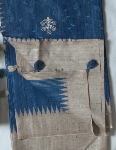 Royal Blue Textured Saree - Image 3