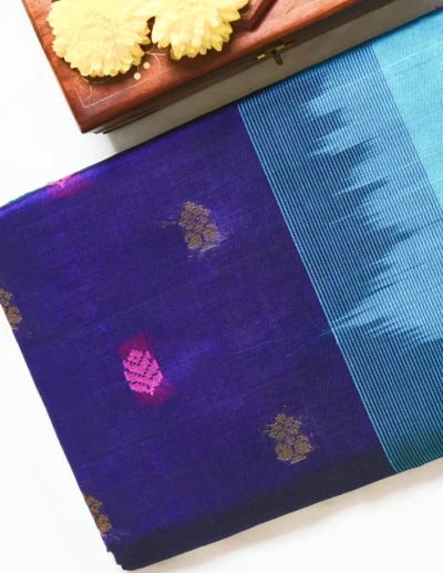 Navy & Turquoise Double Color Saree - Image 4