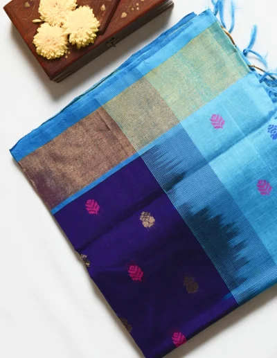 Navy & Turquoise Double Color Saree - Image 2
